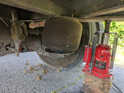 Hometown Heavy Wrecker Service JunkYard in Chattanooga (TN) - photo 4