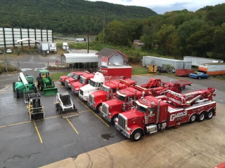 Glenn's Wrecker Services JunkYard in Chattanooga (TN) - photo 2