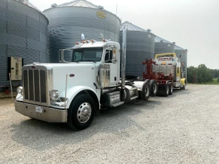 1st Class Wrecker Service LLC JunkYard in Champaign (IL) - photo 2