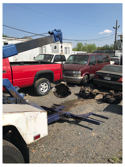 DAVES AUTO AND TOWING JunkYard in Edison Township (NJ) - photo 4