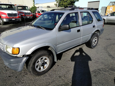 B&D Towing JunkYard in Concord (CA) - photo 4