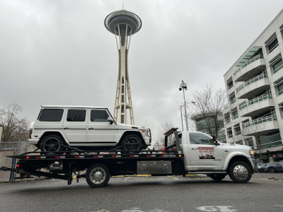 Right Away Towing LLC JunkYard in Tacoma (WA) - photo 1