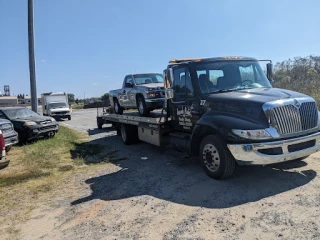 Frank Bobo's Wrecker Service JunkYard in Rock Hill (SC) - photo 2