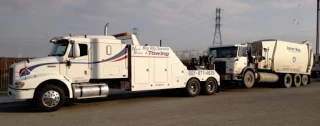 Big Rig Service & Semi Truck Towing JunkYard in Bakersfield (CA) - photo 1