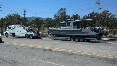 Big Rig Service & Semi Truck Towing JunkYard in Bakersfield (CA) - photo 3