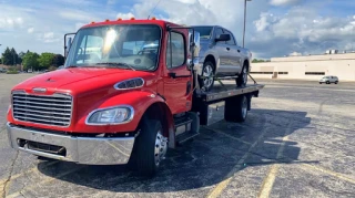 Chepo Trucking LLC - Towing & Recovery JunkYard in Broken Arrow (OK) - photo 2