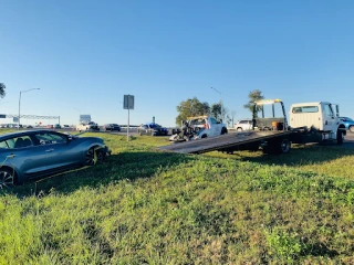 Ketterle and Sons Towing and Recovery | Orlando JunkYard in Orlando (FL) - photo 4