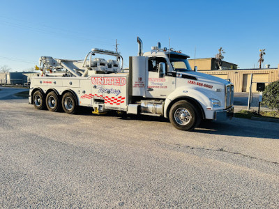 United Towing Service JunkYard in Sacramento (CA) - photo 1