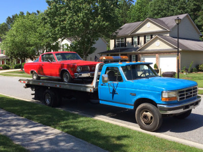 Reliable Towing & Roadside Assistance JunkYard in North Charleston (SC) - photo 1