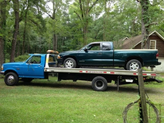 Reliable Towing & Roadside Assistance JunkYard in North Charleston (SC) - photo 4