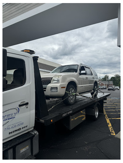 Blakely Towing & Junk Car Removal JunkYard in Brockton (MA) - photo 1