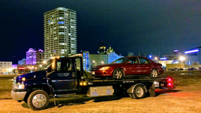 Northshore Towing - Milwaukee Junk Cars JunkYard in Milwaukee (WI) - photo 1