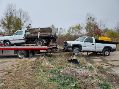 Towing X - Towing & Car Buyer JunkYard in Toledo (OH) - photo 2