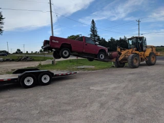 Wally's U-Pull-It JunkYard in Milwaukee (WI) - photo 2