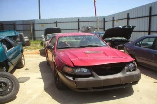 Farris Auto Salvage JunkYard in Grand Prairie (TX) - photo 2