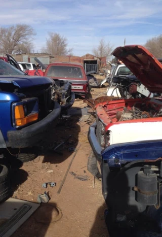 Cherry Avenue Auto Parts JunkYard in Amarillo (TX) - photo 4