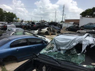 DFW Auto Parts JunkYard in Dallas (TX) - photo 3