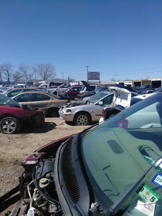 Auto Parts House JunkYard in Grand Prairie (TX) - photo 4