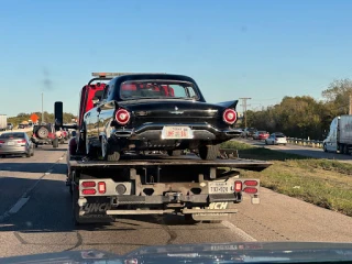 Santos Wrecker Service JunkYard in Balch Springs (TX) - photo 3