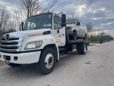 R.J.E kahyden Morales towing JunkYard in Houston (TX) - photo 1