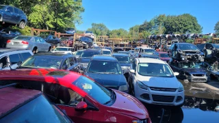 J & C Auto Salvage JunkYard in Lindenhurst (NY) - photo 1