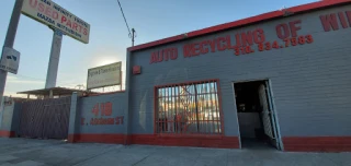 Auto Recycling of Wilmington JunkYard in Los Angeles (CA) - photo 1