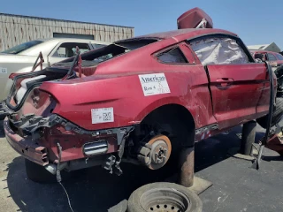 LKQ Pick Your Part - Help Yourself JunkYard in Los Angeles (CA) - photo 3