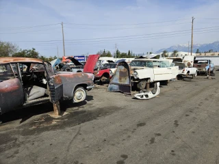 LKQ Pick Your Part - San Bernardino JunkYard in San Bernardino (CA) - photo 2