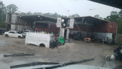 FIRST GLOBAL IMPORT & EXPORT JunkYard in Jacksonville (FL) - photo 2