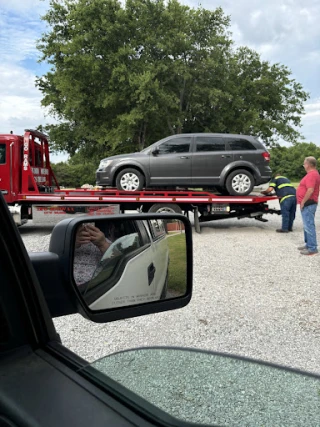 Lenox Wrecker Services JunkYard in Owasso (OK) - photo 1