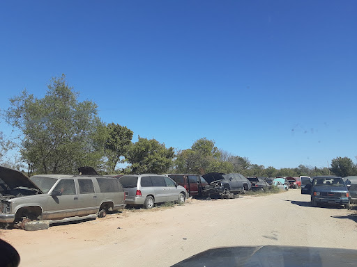 Cagle Salvage & Auto Crusher JunkYard in Muskogee (OK)