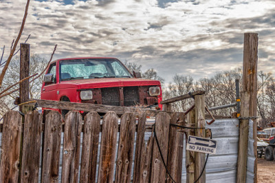 B & W Auto Salvage JunkYard in Wichita (KS) - photo 3