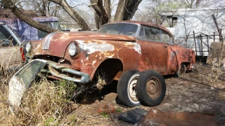 B & W Auto Salvage JunkYard in Wichita (KS) - photo 4