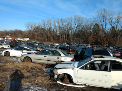 Highway 101 Auto Salvage Inc JunkYard in Savage (MN) - photo 1