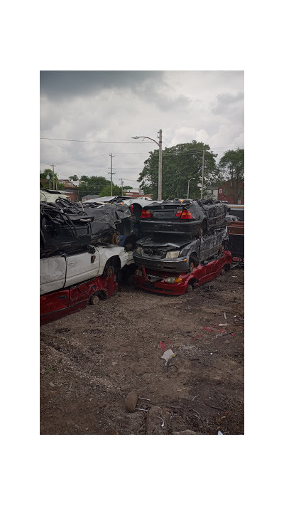 River City Auto Salvage JunkYard in St. Louis (MO) - photo 3