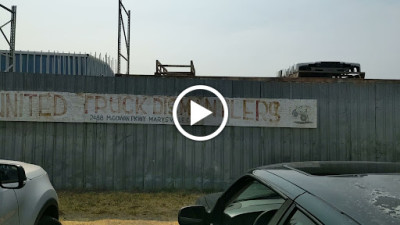 United Truck Dismantlers JunkYard in Sacramento (CA) - photo 1