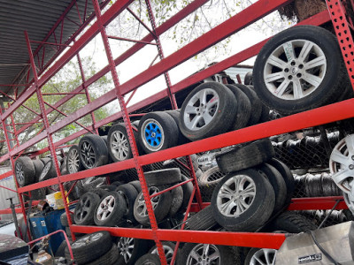 JC Motors JunkYard in Opa-locka (FL) - photo 2