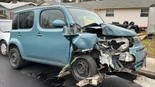 Jays Junk Car Removal - photo 1