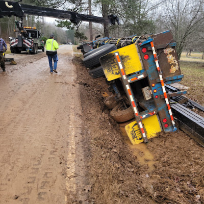 Interstate Truck & Auto Services JunkYard in Spartanburg (SC) - photo 1