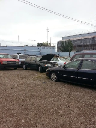 Trenton Auto Parts JunkYard in Detroit (MI) - photo 3