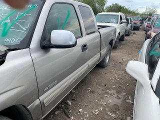 Green Auto Parts JunkYard in Houston (TX) - photo 4