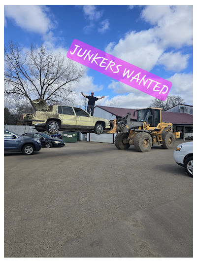 Camel Towing Cash for Junk Cars JunkYard in Minneapolis (MN) - photo 2