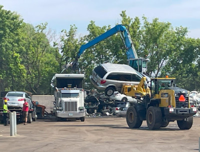 Junk Cars Buyer Mn JunkYard in Minneapolis (MN) - photo 4