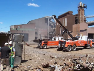 Budget Towing Inc of Saint Paul JunkYard in Minneapolis (MN) - photo 2