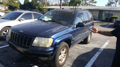 Poop tows JunkYard in Brandon (FL) - photo 2