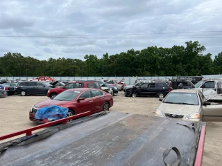 Orlando junk cars buyers JunkYard in Orlando (FL) - photo 2