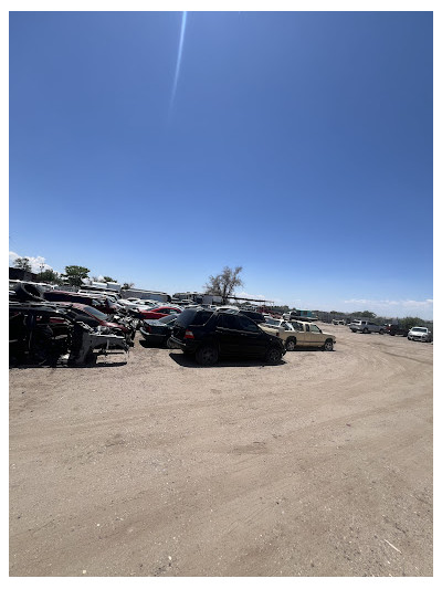 Los Generales Cash for Junk Cars & Towing LLC JunkYard in Albuquerque (NM) - photo 4