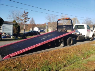 Hero's Towing And Recovery - photo 1