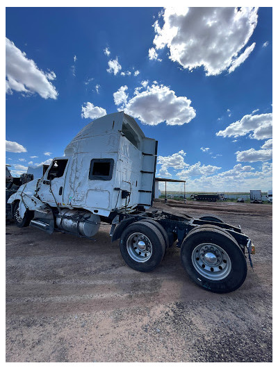 I40 Heavy Wrecker Towing JunkYard in Albuquerque (NM) - photo 3