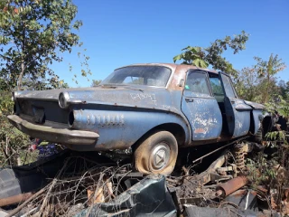 Bennett & Cohey Junk Yard - photo 1